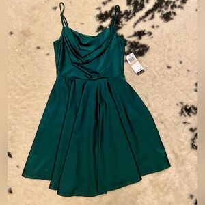 NWT 🏷️ City Studio Deep Green Mini Party Dress